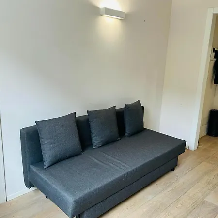Easy Italy Apartman *